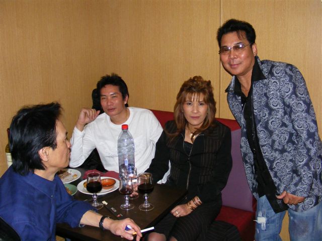 Promotion dvd laoParis-080308 070.jpg